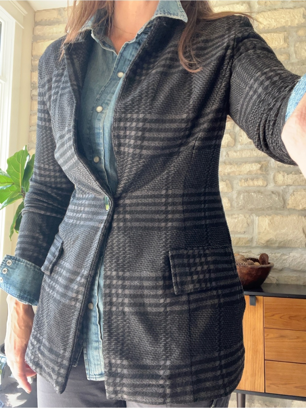 JOSEPH RIBKOFF Women's Black & Grey Plaid Blazer Jacket Size 6 Like New